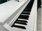 Цифровое пианино Yamaha CLP-825 WH