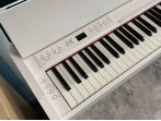 Цифровое пианино Roland F701 WH - белый