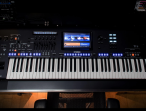 Рабочая станция Yamaha Genos