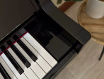 Цифровое пианино Yamaha AvantGrand NU1X PE Гибрид (черное полированное)
