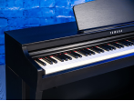 Цифровое пианино Yamaha CLP-725 B | CLP-825 B