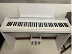 Цифровое пианино Yamaha P-121 WH