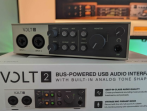 Аудиоинтерфейс Universal Audio Volt 2 USB Recording Studio