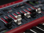 Цифровой синтезатор Clavia Nord Stage 4 Compact