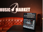 Микшерный пульт Behringer 1002FX