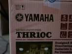 Комбоусилитель для электрогитары YAMAHA THR10C