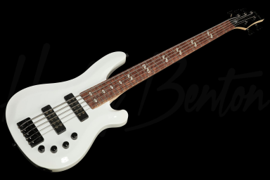 Бас-гитара Harley Benton B-550 White Progressive Series