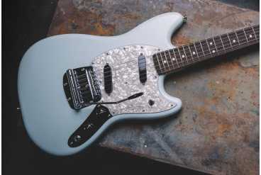 Электрогитара Fender American Performer Mustang RW Satin Sonic Blue