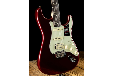 Электрогитара Fender American Performer Stratocaster HSS RW Fingerboard Aubergine