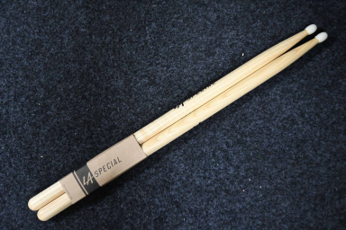 Барабанные палочки орех PRO MARK LA2BN