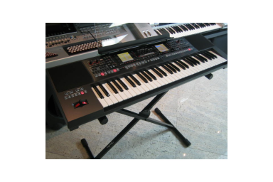 Синтезатор > Аражировочная рабочая станция Roland E-A7