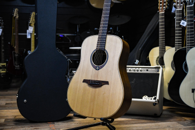Акустическая гитара LAG T-170D