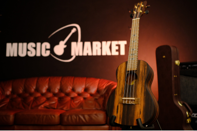 Укулеле концерт FLIGHT DUC460 EQ AMARA