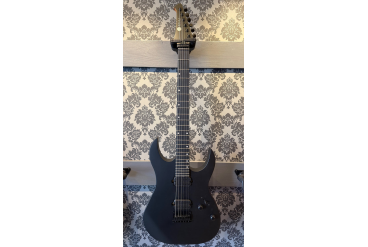 SPIRA S-400 MBK - Электрогитара шестиструнная