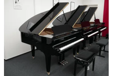 Рояль Kawai GL-10 M/PEP - чёрный полированный