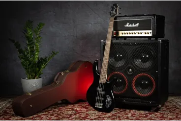 Бас гитара Cort Action-Bass-Plus-BK (дубль авито)