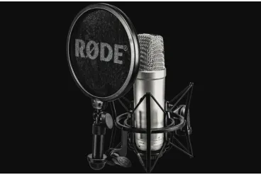 Студийный конденсаторный микрофон Rode NT1-A Complete Vocal Recording