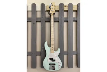 Бас-гитара G&L Tribute SB-2 Surf Green MP Poplar