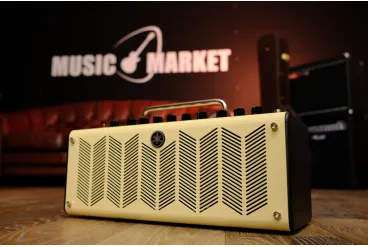 Комбоусилитель для электрогитары YAMAHA THR10