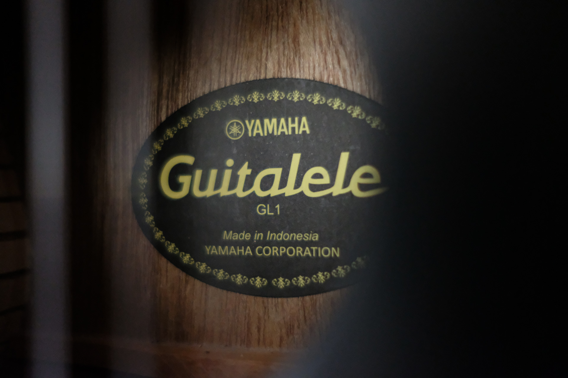 Гитарлеле Yamaha GL1 Black