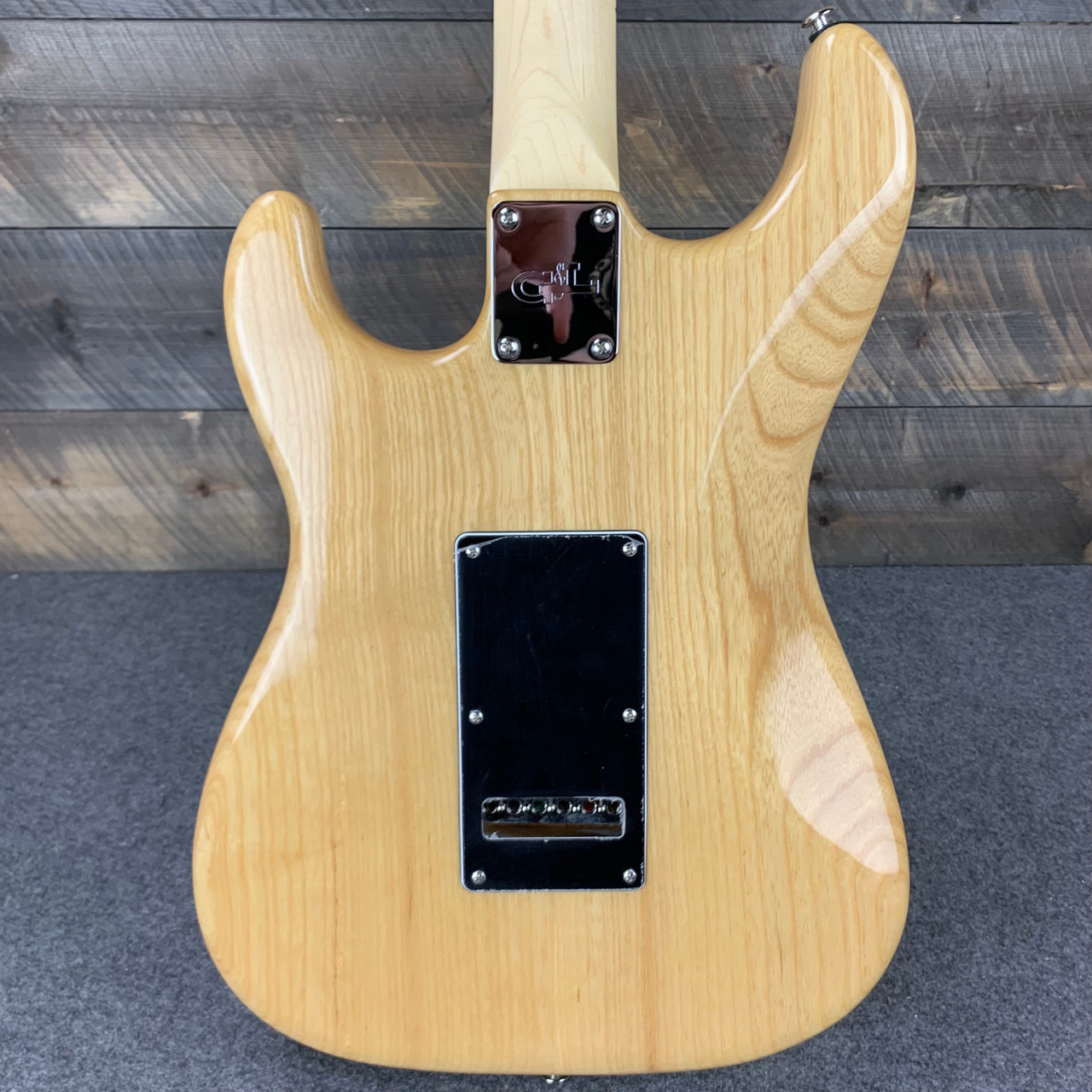 Электрогитара G&L FD Comanche Vintage Natural MP, с чехлом