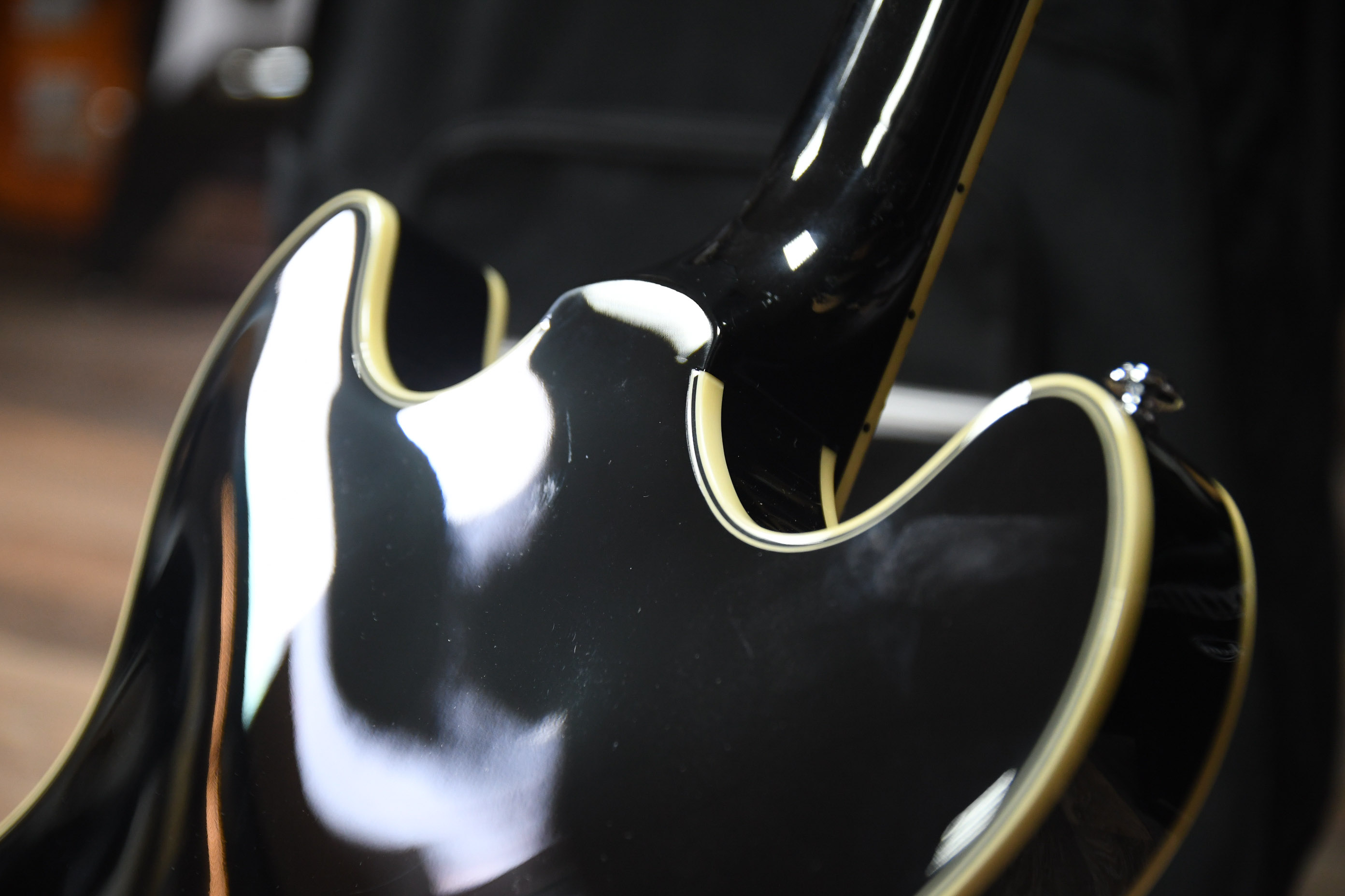 Полуакустика SCHECTER CORSAIR G. BLACK