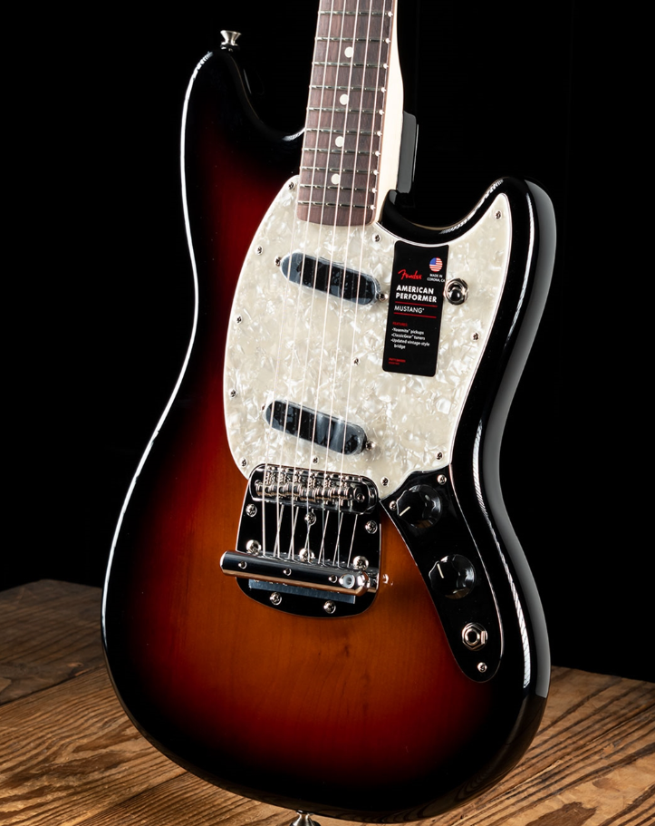 Электрогитара Fender American Performer Mustang RW 3-Color Sunburst