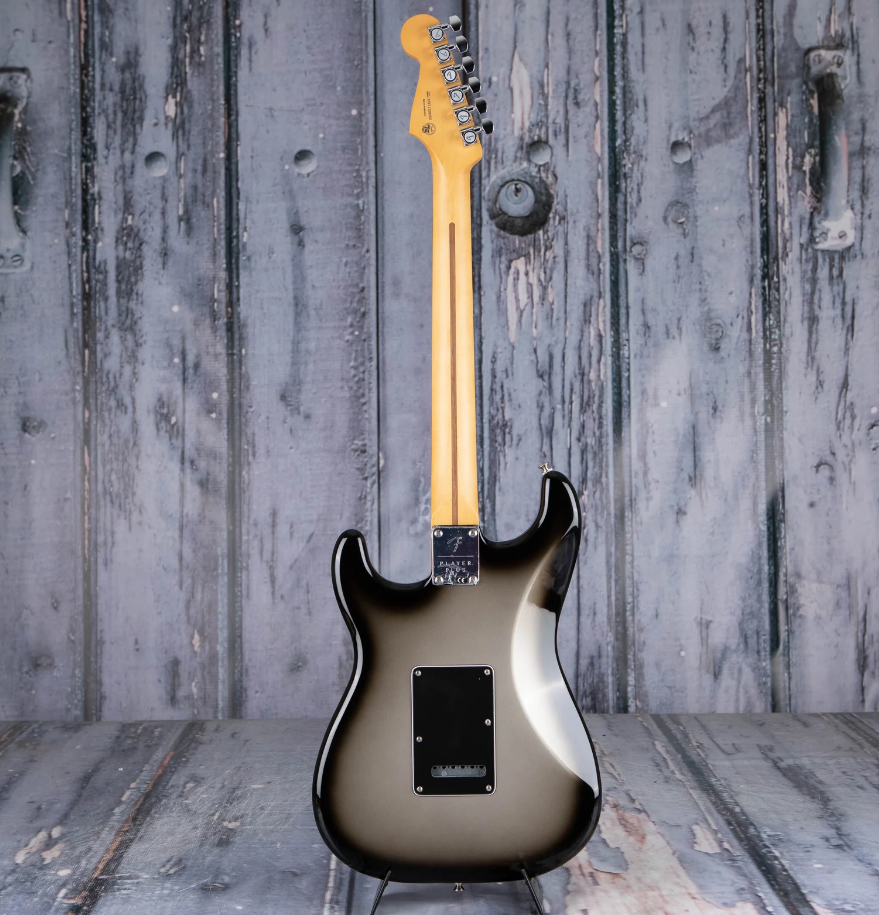 Электрогитара Fender Player Plus Stratocaster HSS Pau Ferro Silverburst