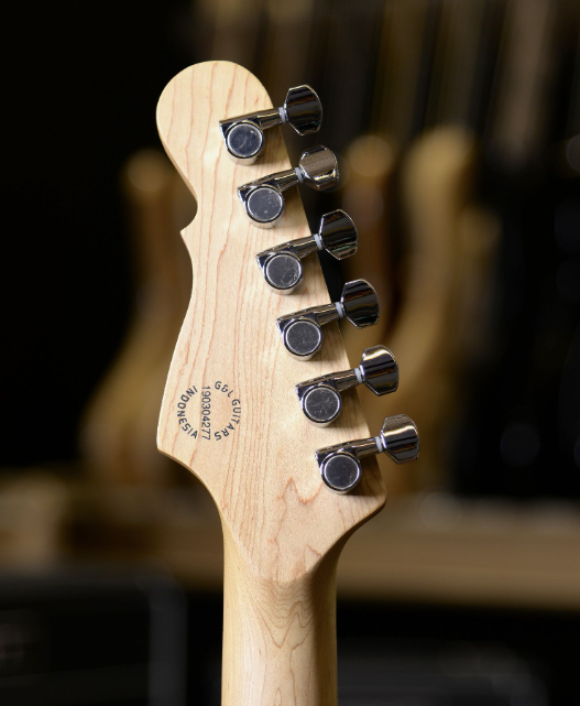 Электрогитара G&L Tribute Legacy Shoreline Gold MP Poplar