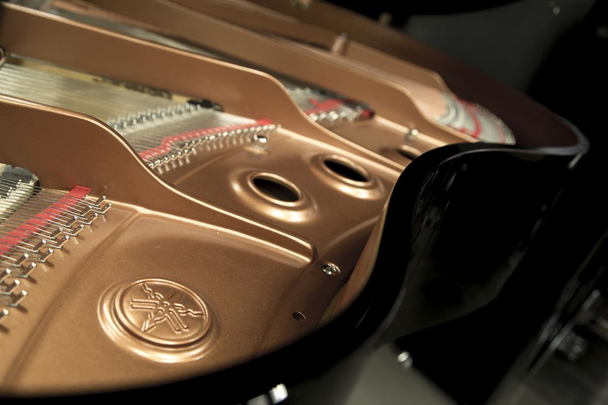 Акустический рояль Yamaha GB1K PE - полированный (черный)