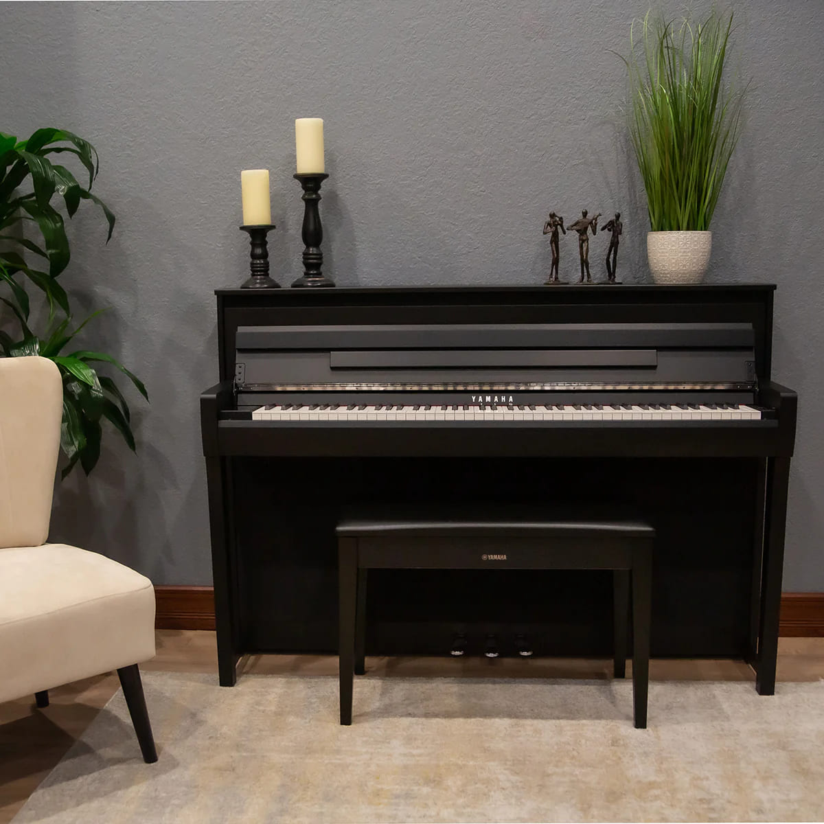 Цифровое пианино Yamaha Clavinova CLP-785 B