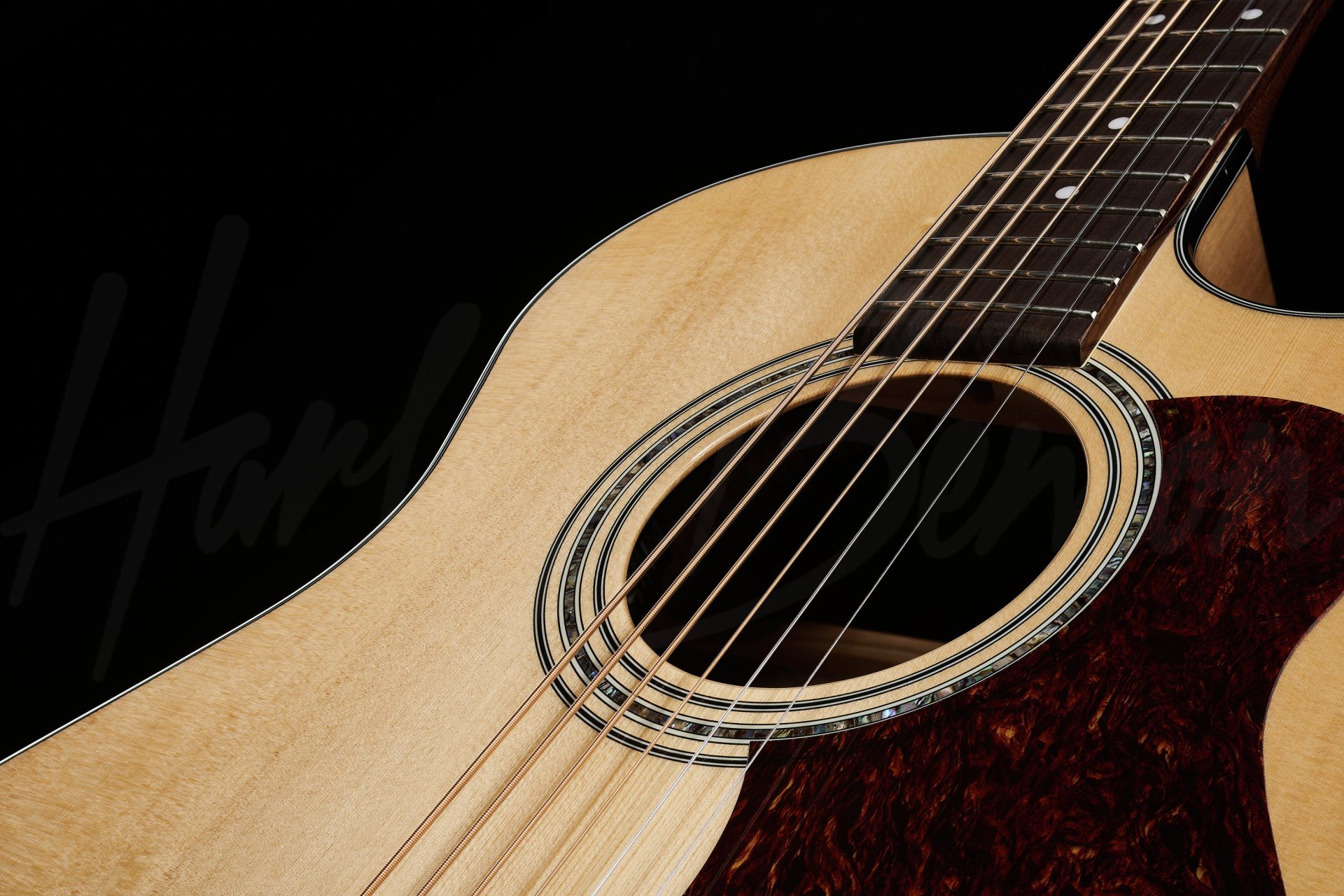 Электроакустическая гитара баритон Harley Benton Baritone CLG-414BCE NT