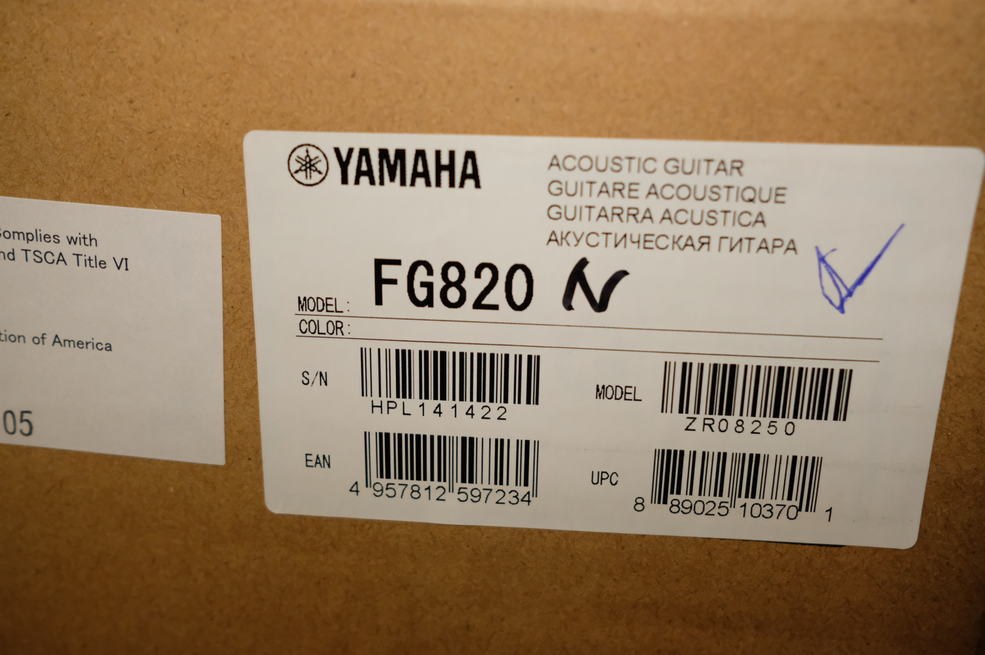Акустическая гитара Yamaha FG820 NATURAL