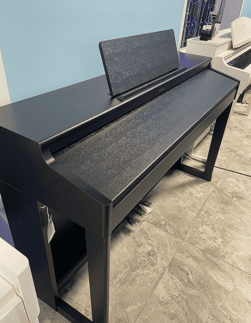 Цифровое пианино Roland RP701-CB (bundle)