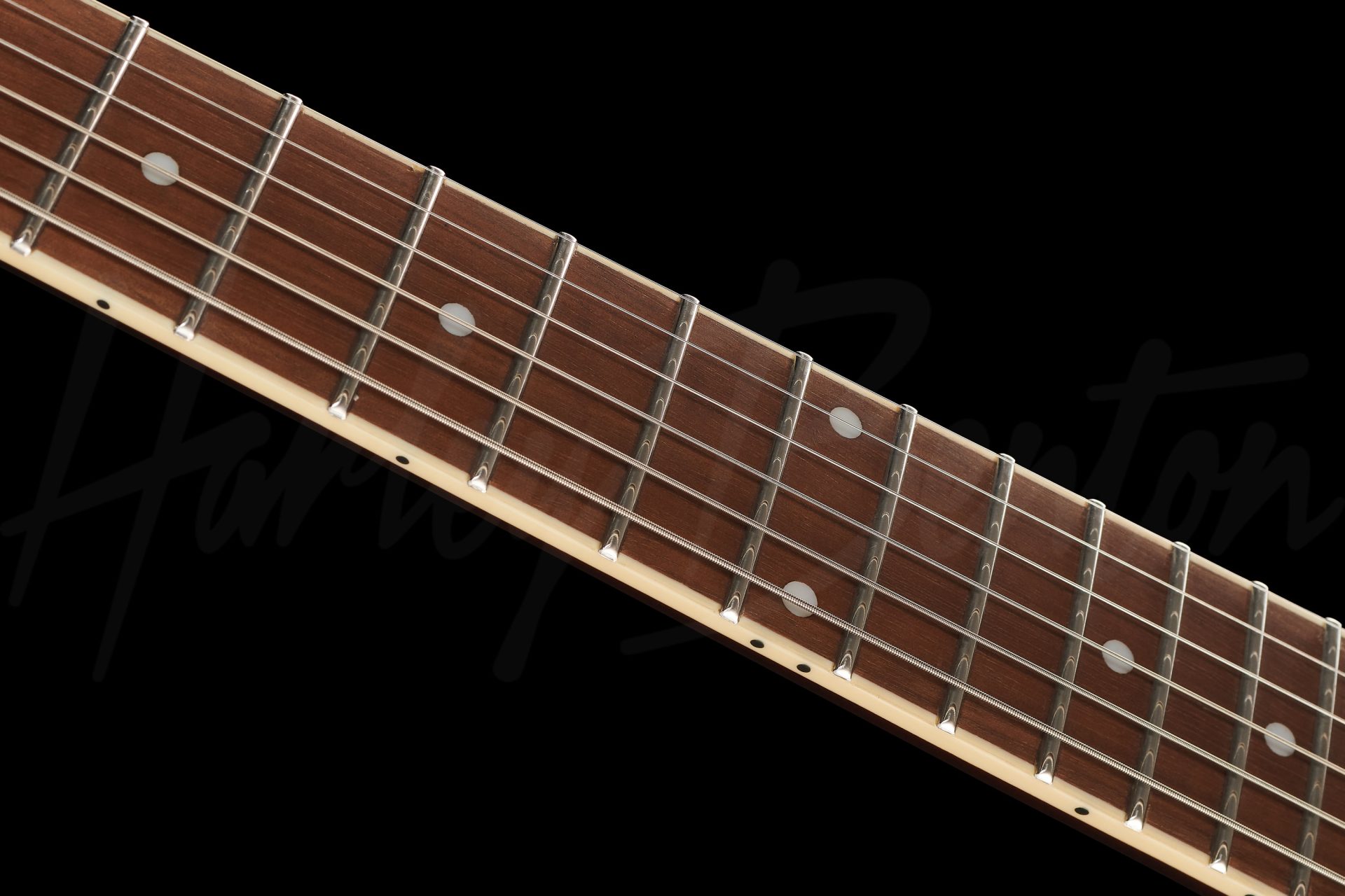 Электрогитара Harley Benton CST-24T Amber Stripes