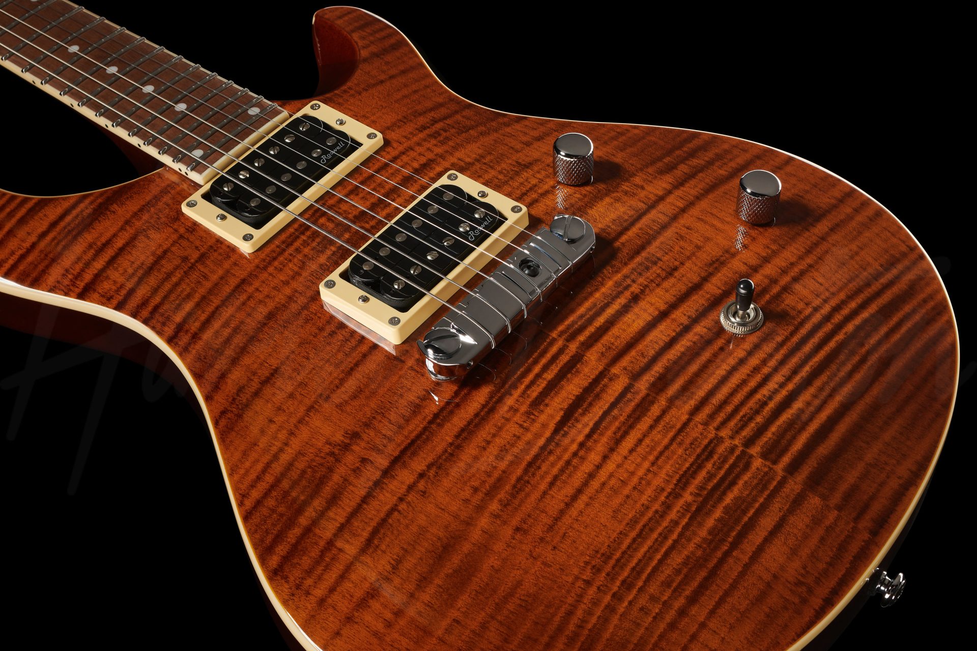 Электрогитара Harley Benton CST-24T Amber Stripes