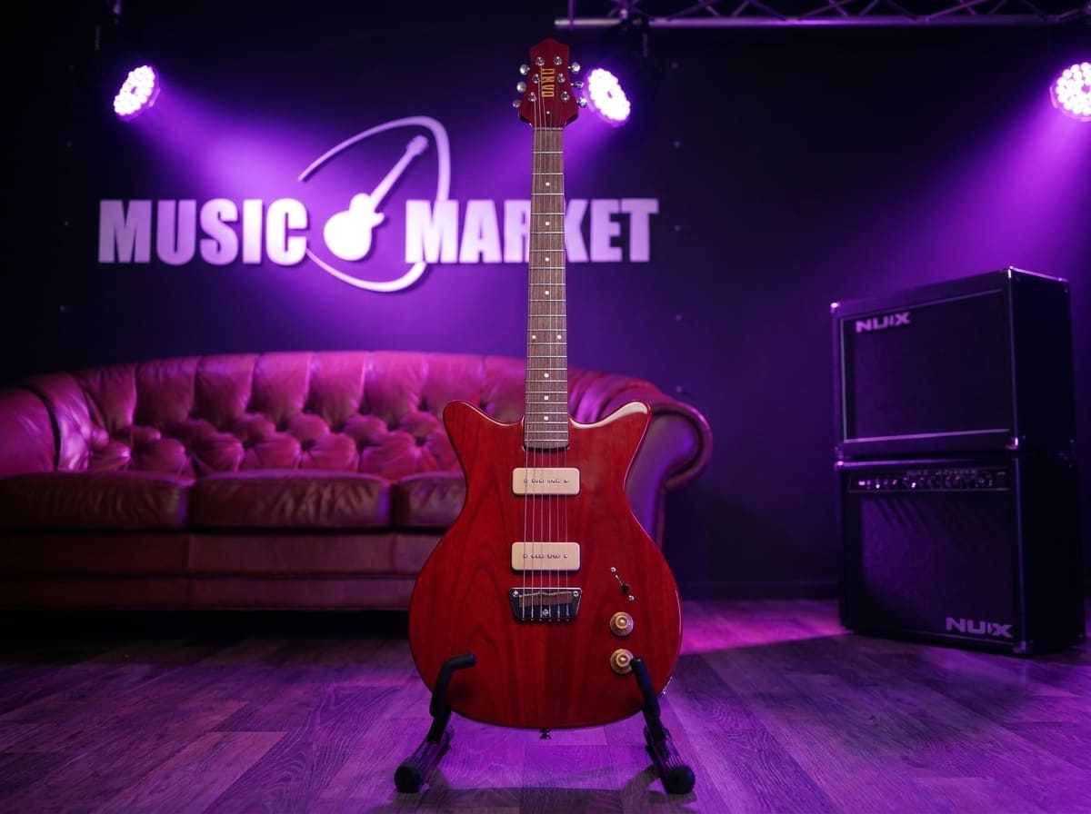 Электрогитара Danelectro Dan O. Mano Maroon