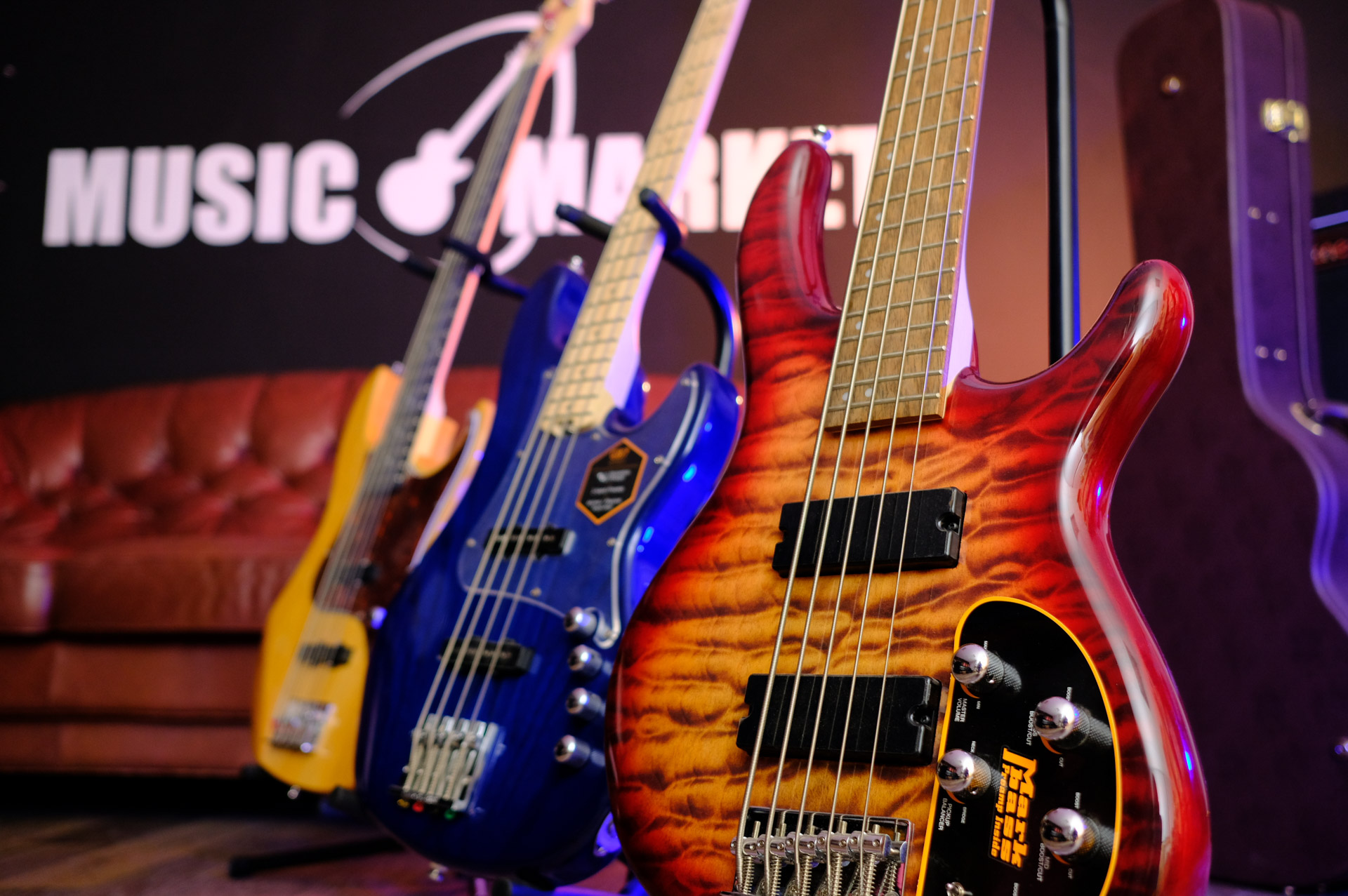 Бас-гитара Cort Action Series Action-Bass-Plus-LH-BK