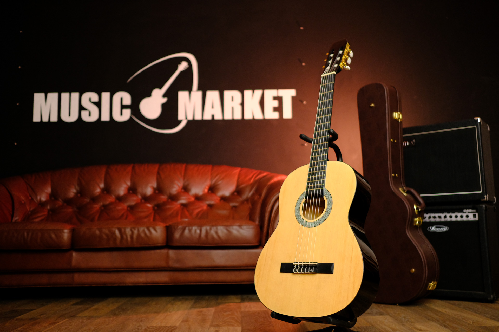 Классическая гитара Colombo LC - 3900 / BS