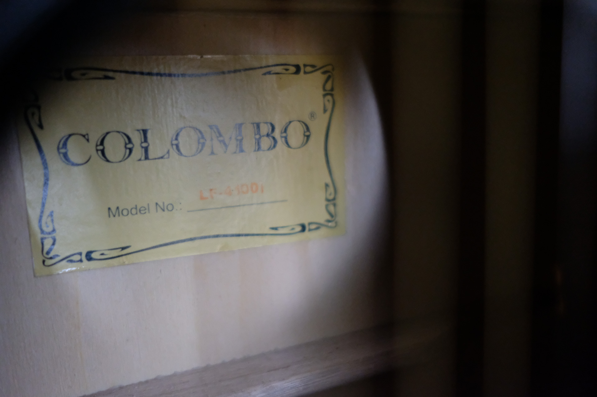 Акустическая гитара Сolombo LF - 4100 BK