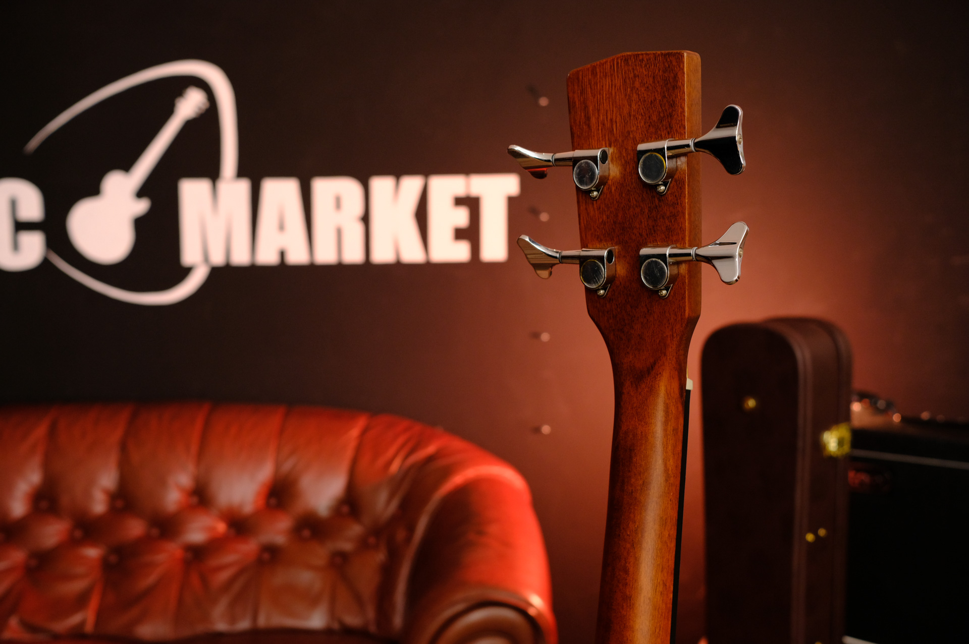 Электроакустическая бас-гитара Cort Acoustic Bass Series AB850F-NAT-BAG