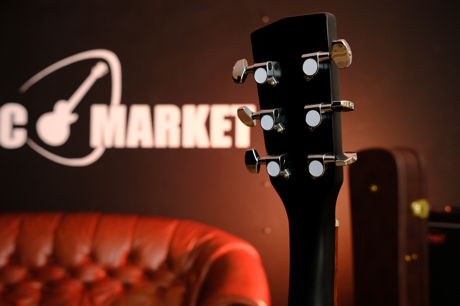 Электроакустическая гитара Cort AD810E-BKS