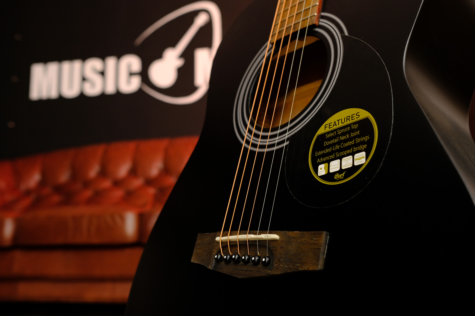 Электроакустическая гитара Cort Standard Series AF510E-BKS