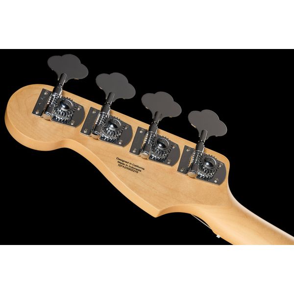 Бас-гитара Fender Player II Jazz Bass RW 3-Colour Sunburst