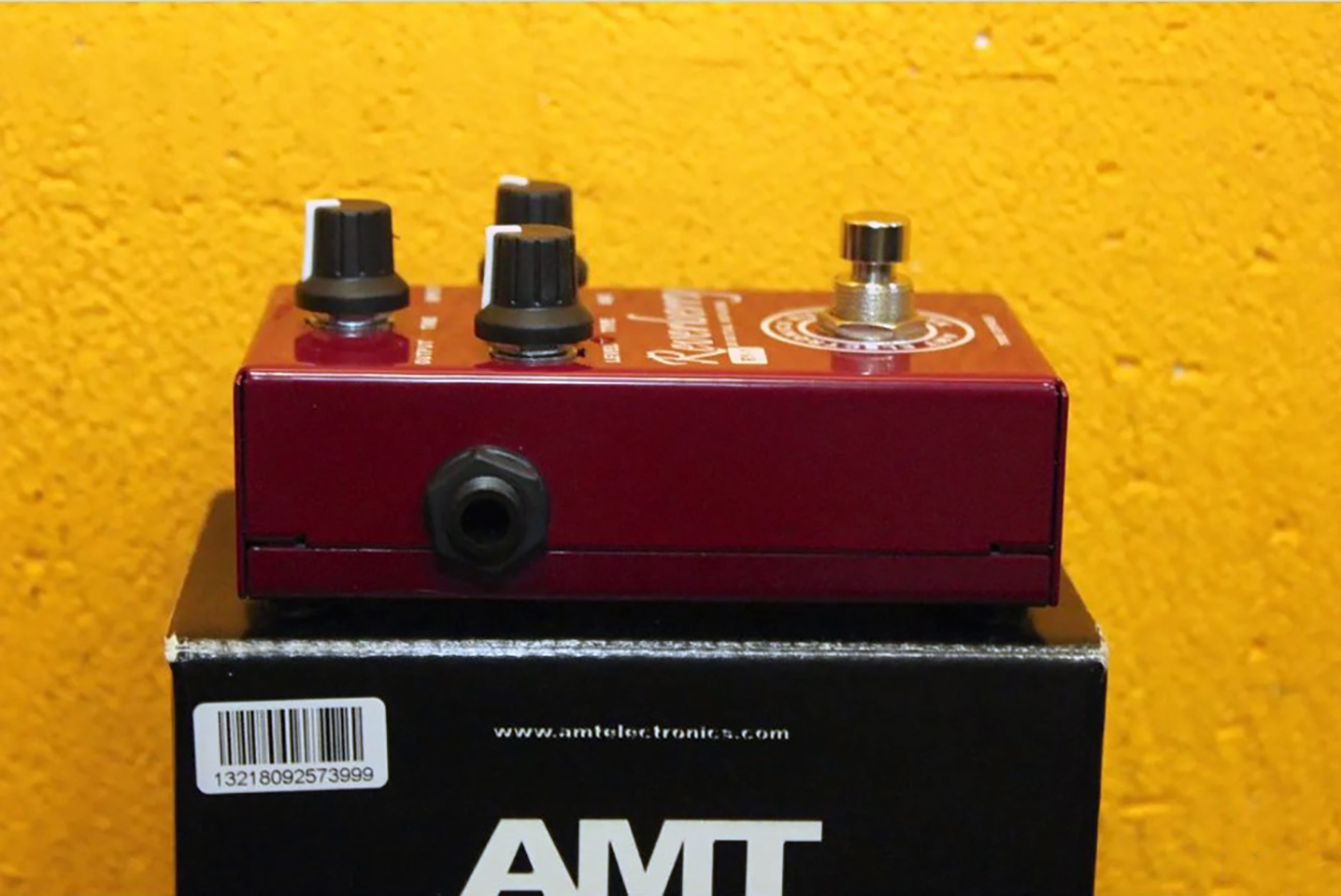 Цифровой ревербератор AMT Electronics  Reverberry RY-1