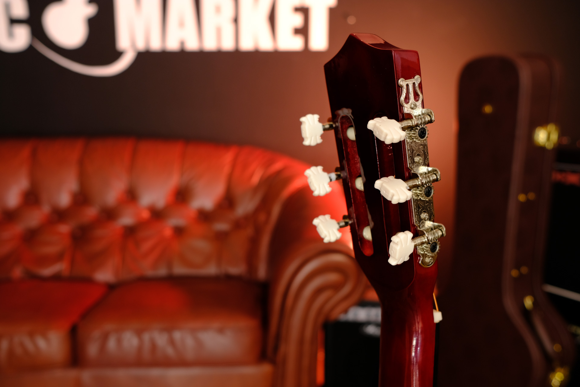 Классическая гитара Belucci BC3805 SB