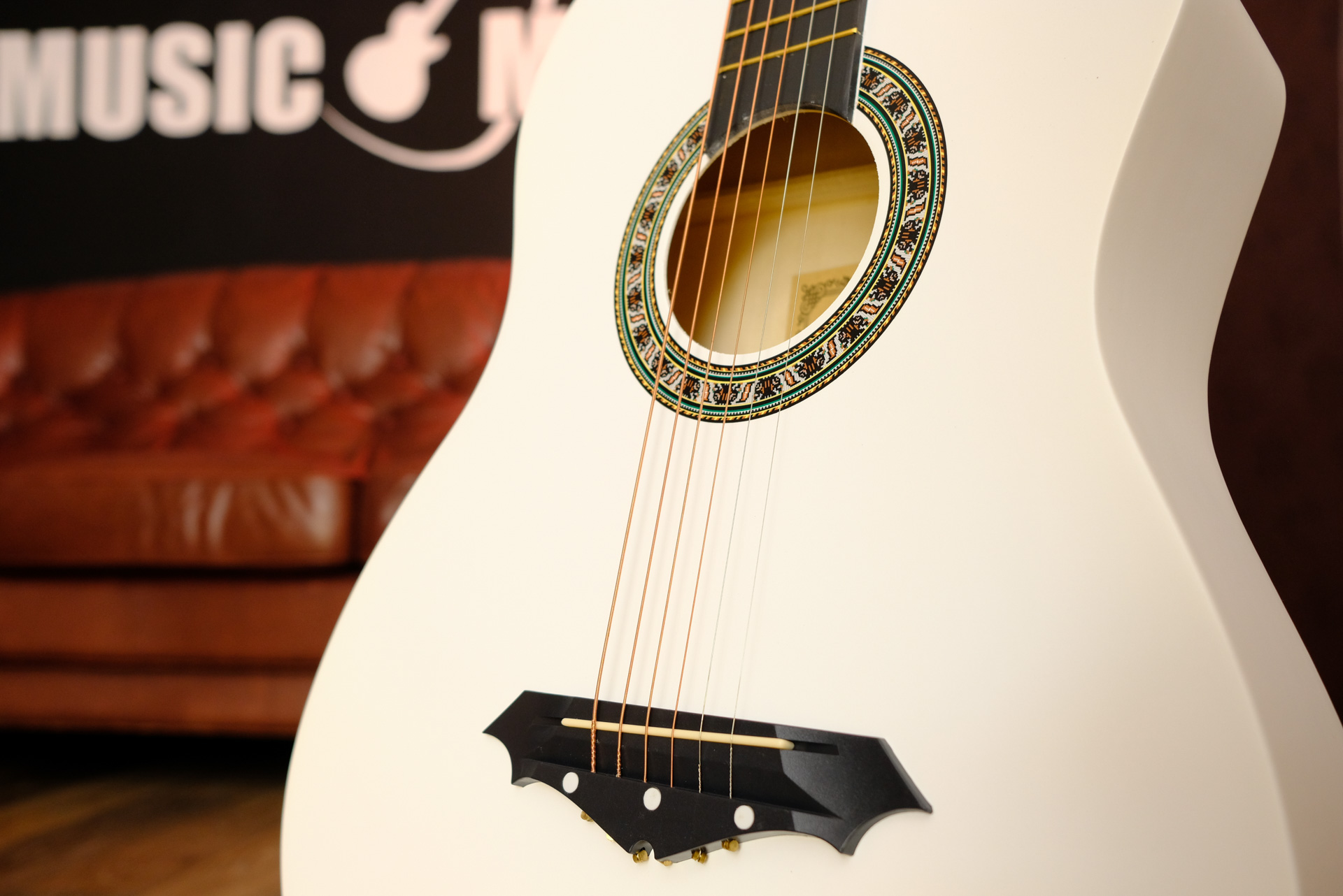 Акустическая гитара Belucci BC3820 WH