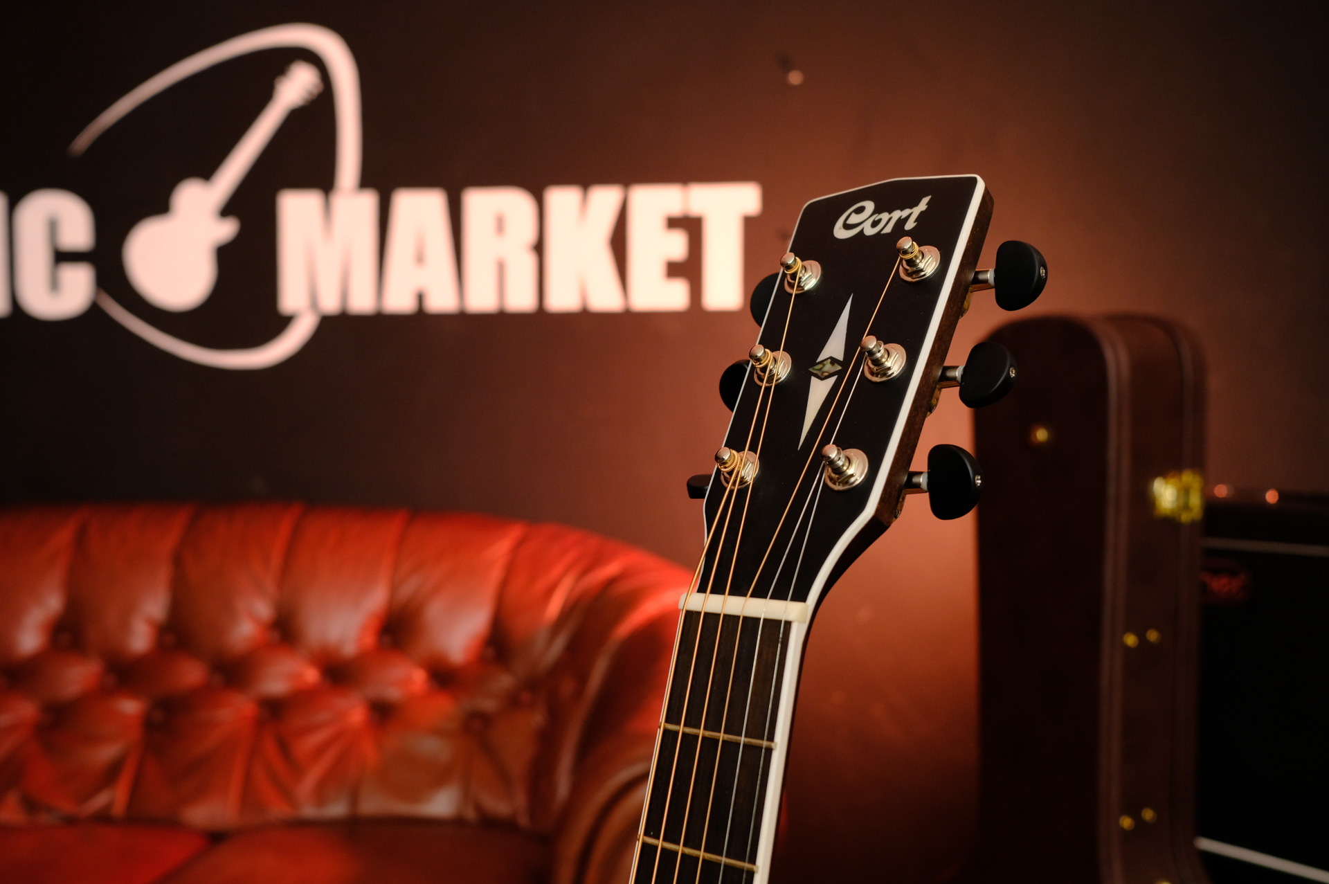 Электроакустическая гитара Cort Grand Regal Series GA5F-BW-NS