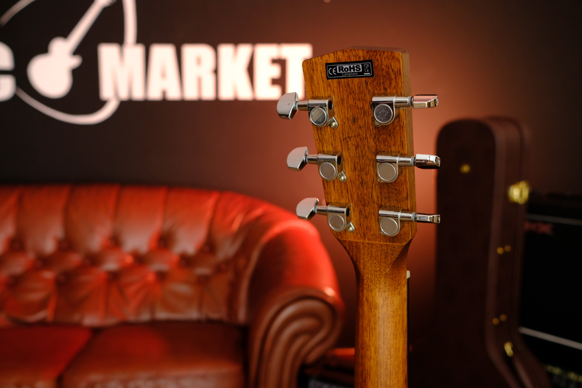 Электроакустическая гитара Cort  MR Series MR600F-NS