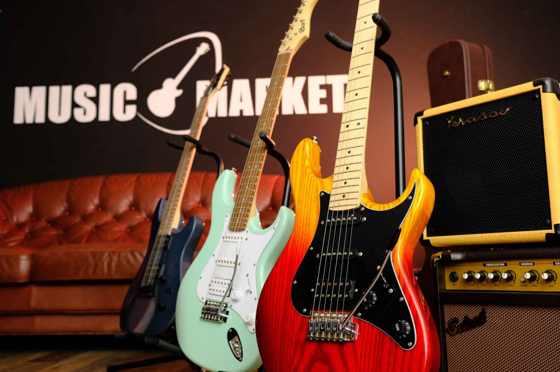 Электрогитара Clevan CST-30N